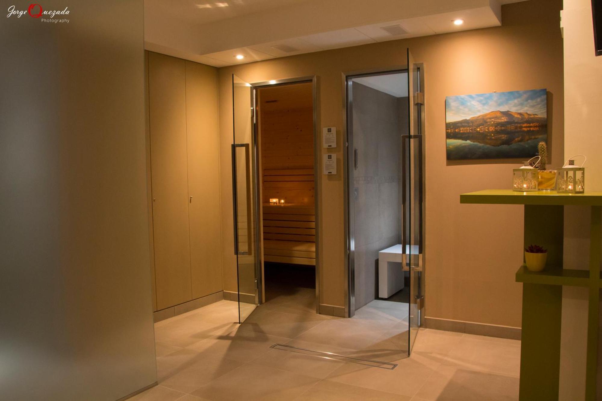 Parini Hotel Bosisio Parini エクステリア 写真